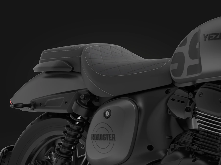 Close view of the Roadster’s seat and pillion section.